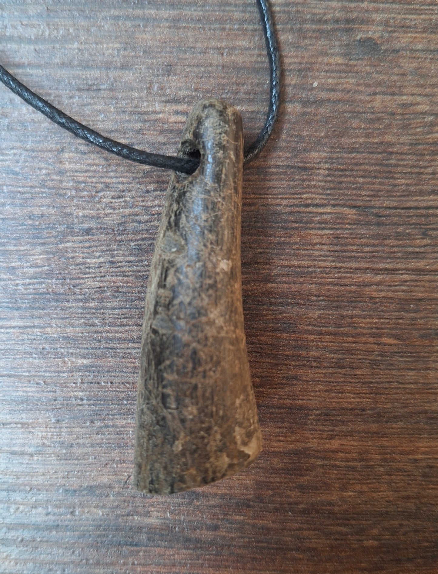 Cow horn pendants