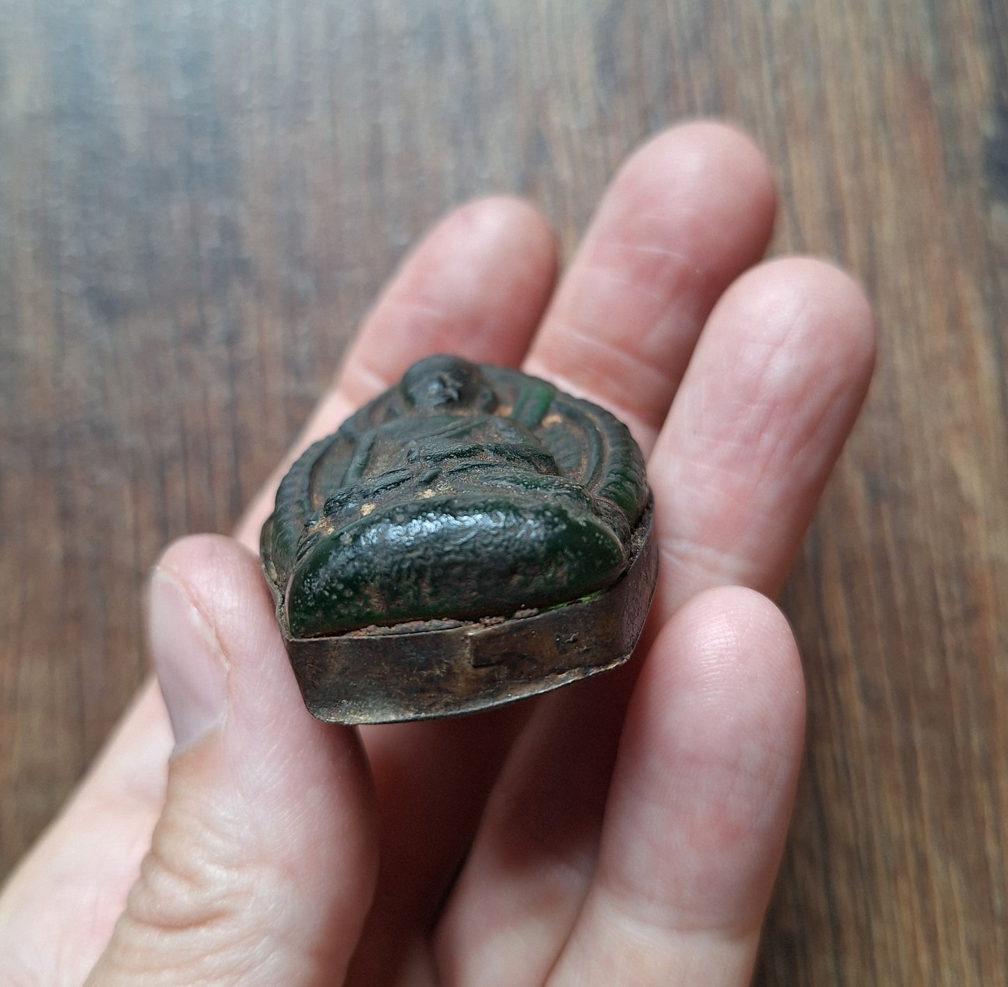 Vintage Nepalese glass pendant Shakyamuni Buddha