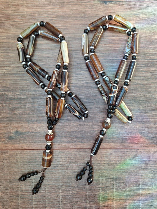 Agate bead necklace