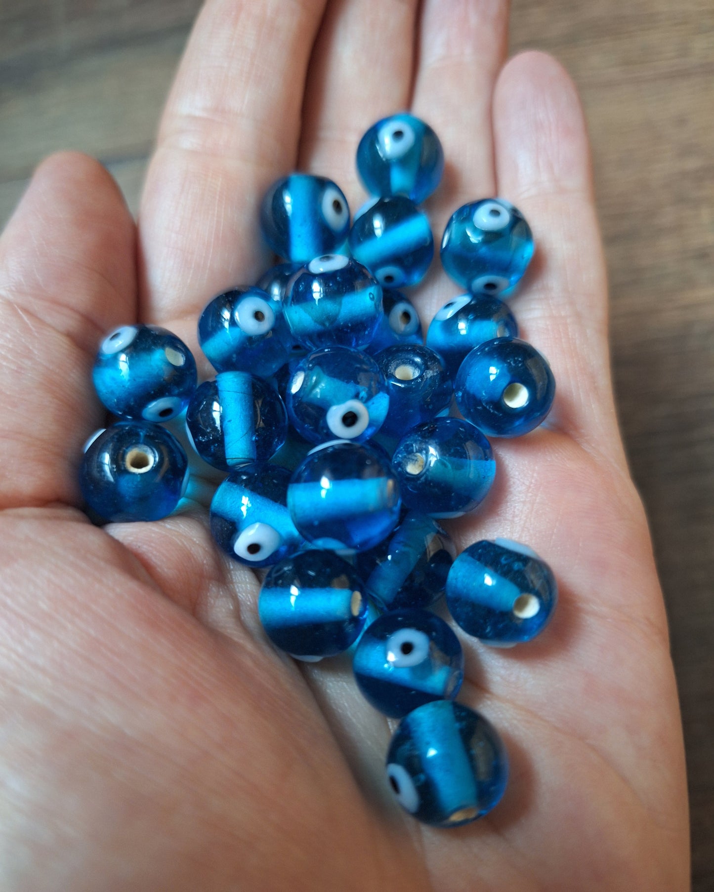Glass beads Eye, light blue, set of 10
