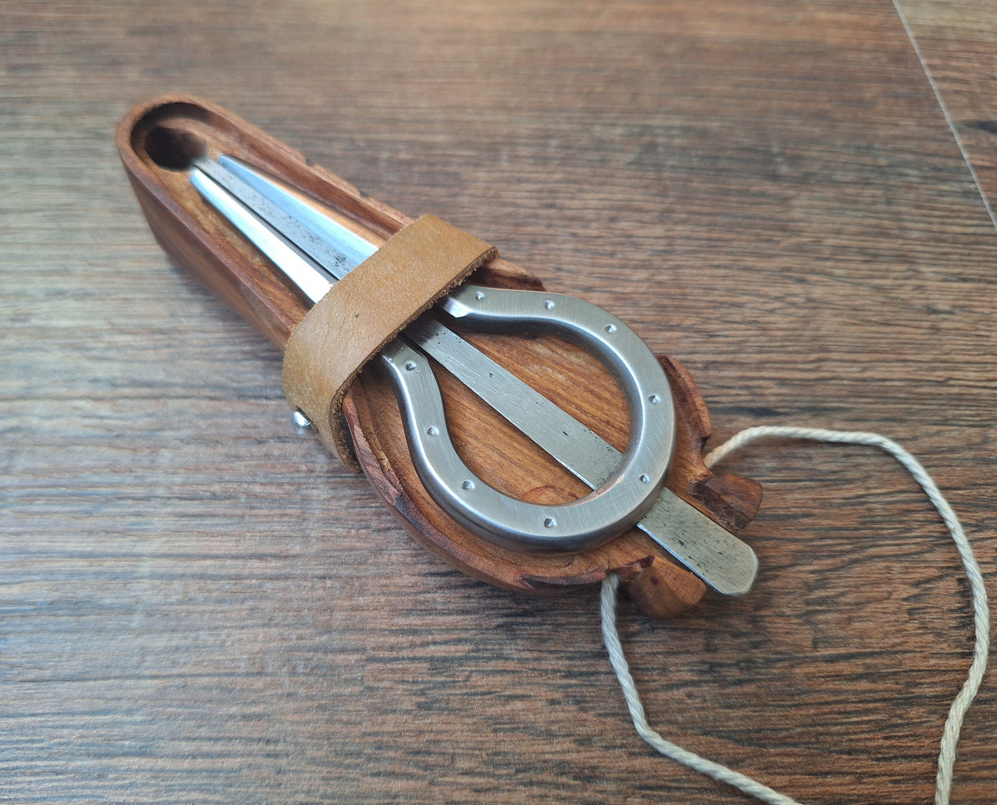 Khomus jaw harp, tuned in B