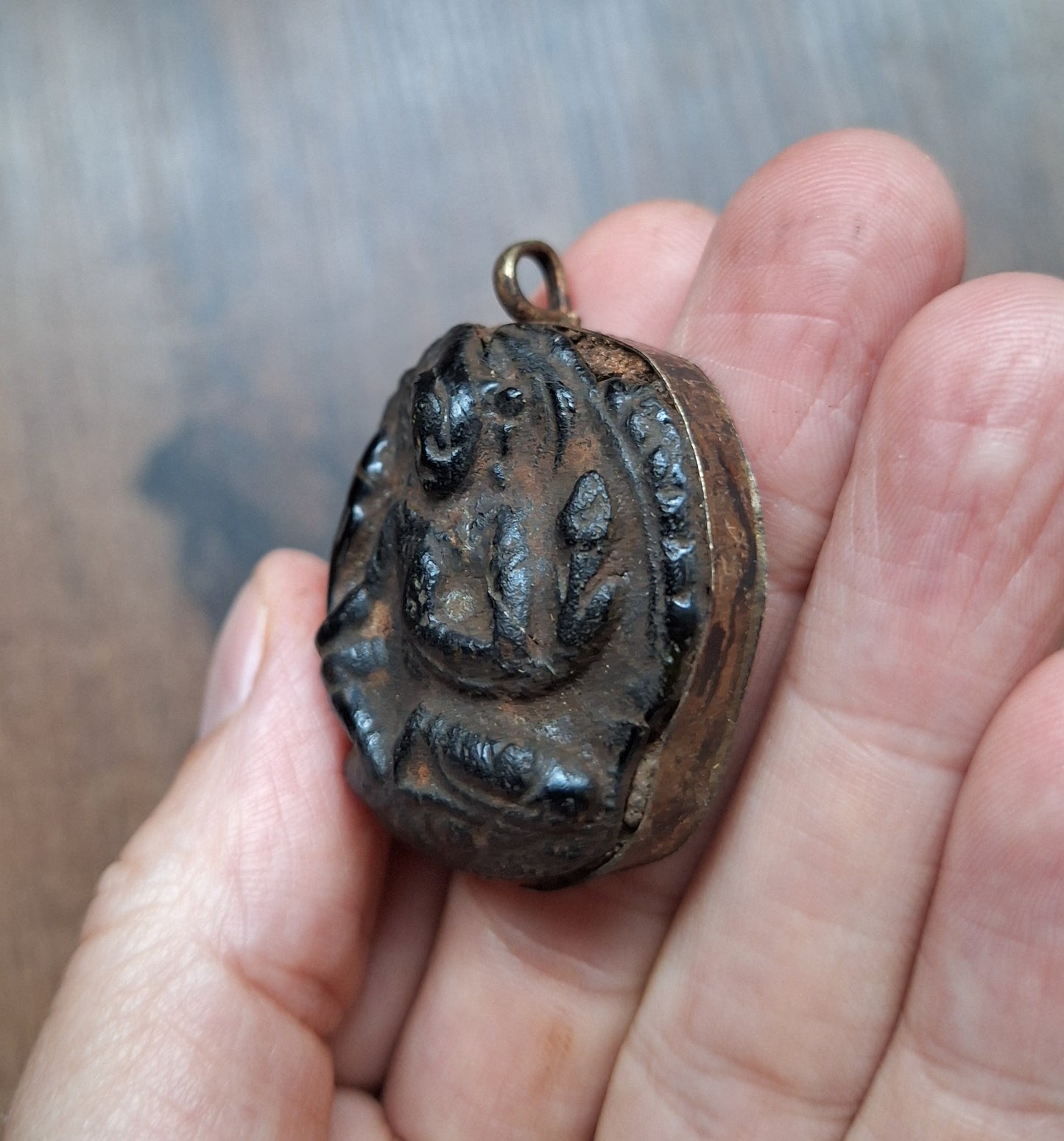 Vintage Nepalese glass pendant Tara