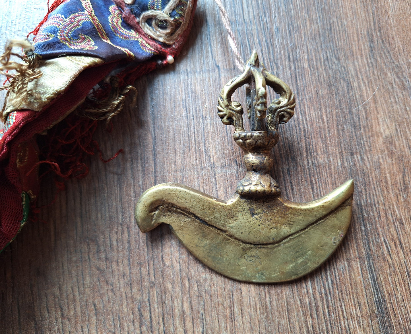 Vintage Tibetan kartika