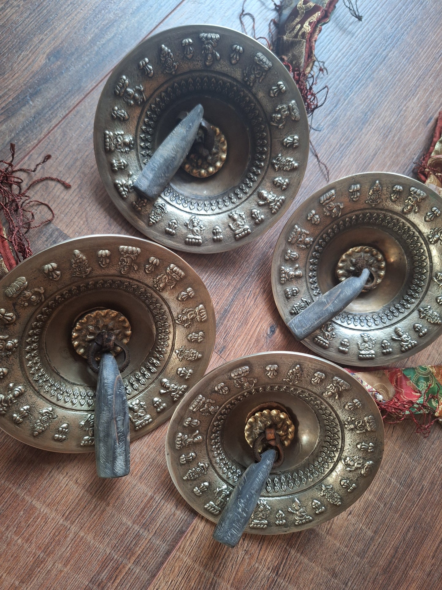 Tibetan shang bells