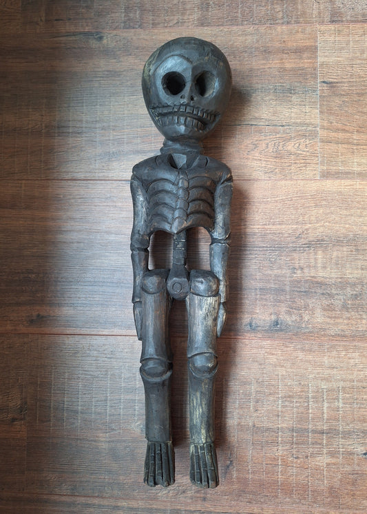 Nepalese wooden skeleton / Citipati figure